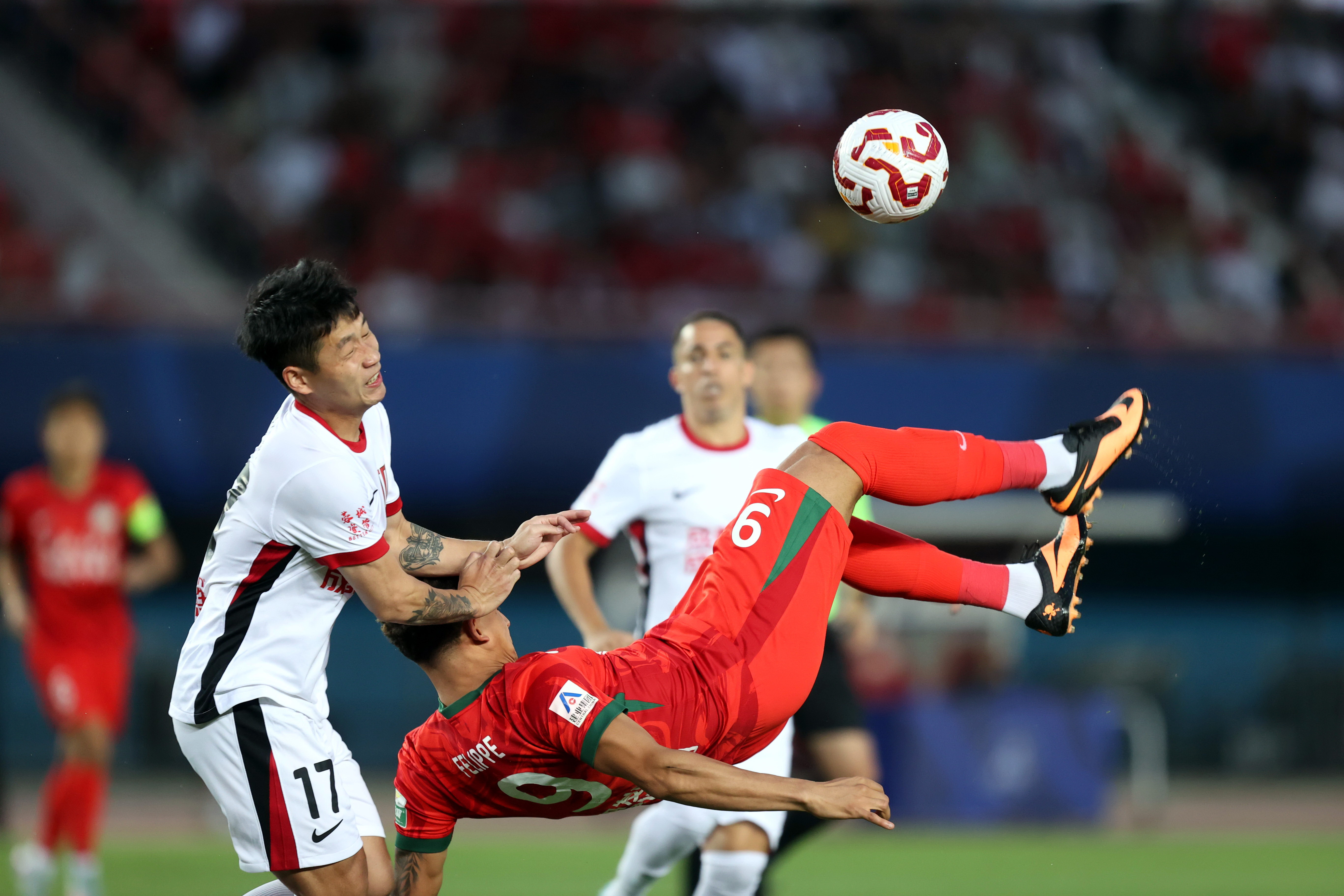 赛季进入中段，球队迎来重要节点的简单介绍